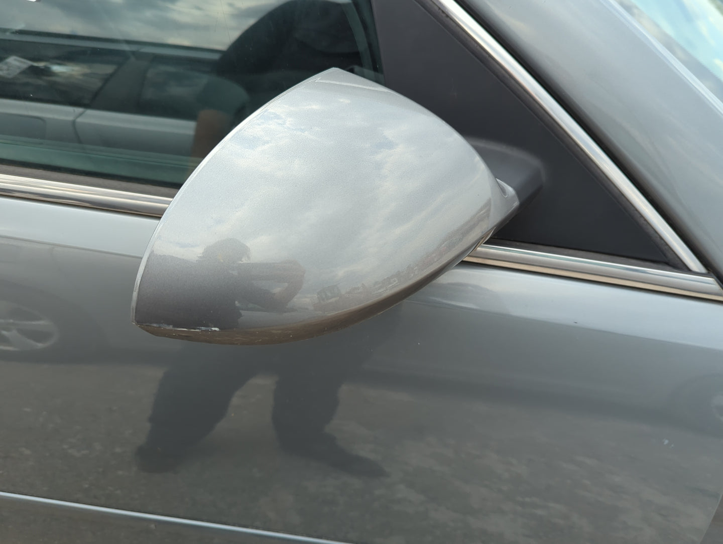 2006-2016 Chevrolet Impala Passenger Side View Mirror - Right Door Mirror OEM Used - Oemusedautoparts1.com