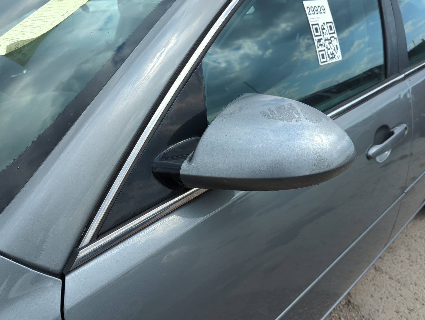 2006-2016 Chevrolet Impala Driver Side View Mirror - Left Door Mirror OEM Used - Oemusedautoparts1.com