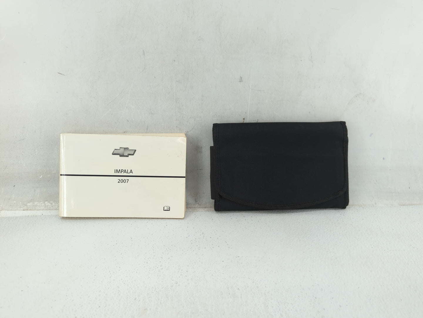 2007 Chevrolet Impala Owners Manual Book Guide P/N:15863014 OEM Used Auto Parts - Oemusedautoparts1.com