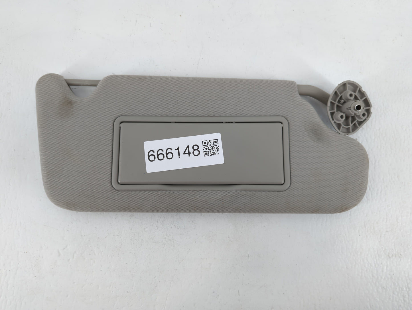 2006-2016 Chevrolet Impala Sun Visor Shade Replacement Passenger Right Mirror Fits OEM Used Auto Parts - Oemusedautoparts1.c