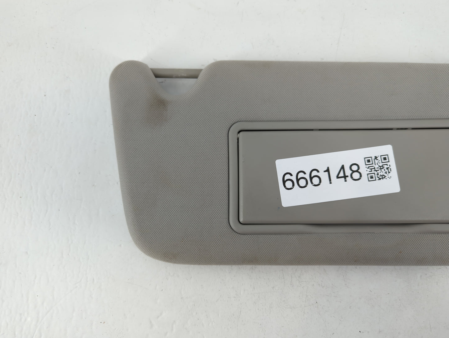 2006-2016 Chevrolet Impala Sun Visor Shade Replacement Passenger Right Mirror Fits OEM Used Auto Parts - Oemusedautoparts1.c