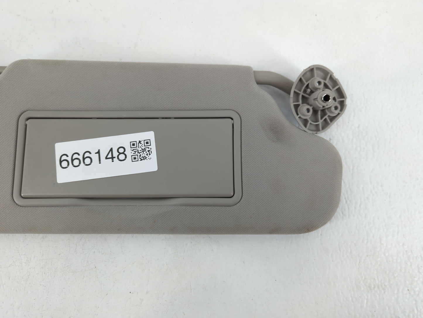 2006-2016 Chevrolet Impala Sun Visor Shade Replacement Passenger Right Mirror Fits OEM Used Auto Parts - Oemusedautoparts1.c