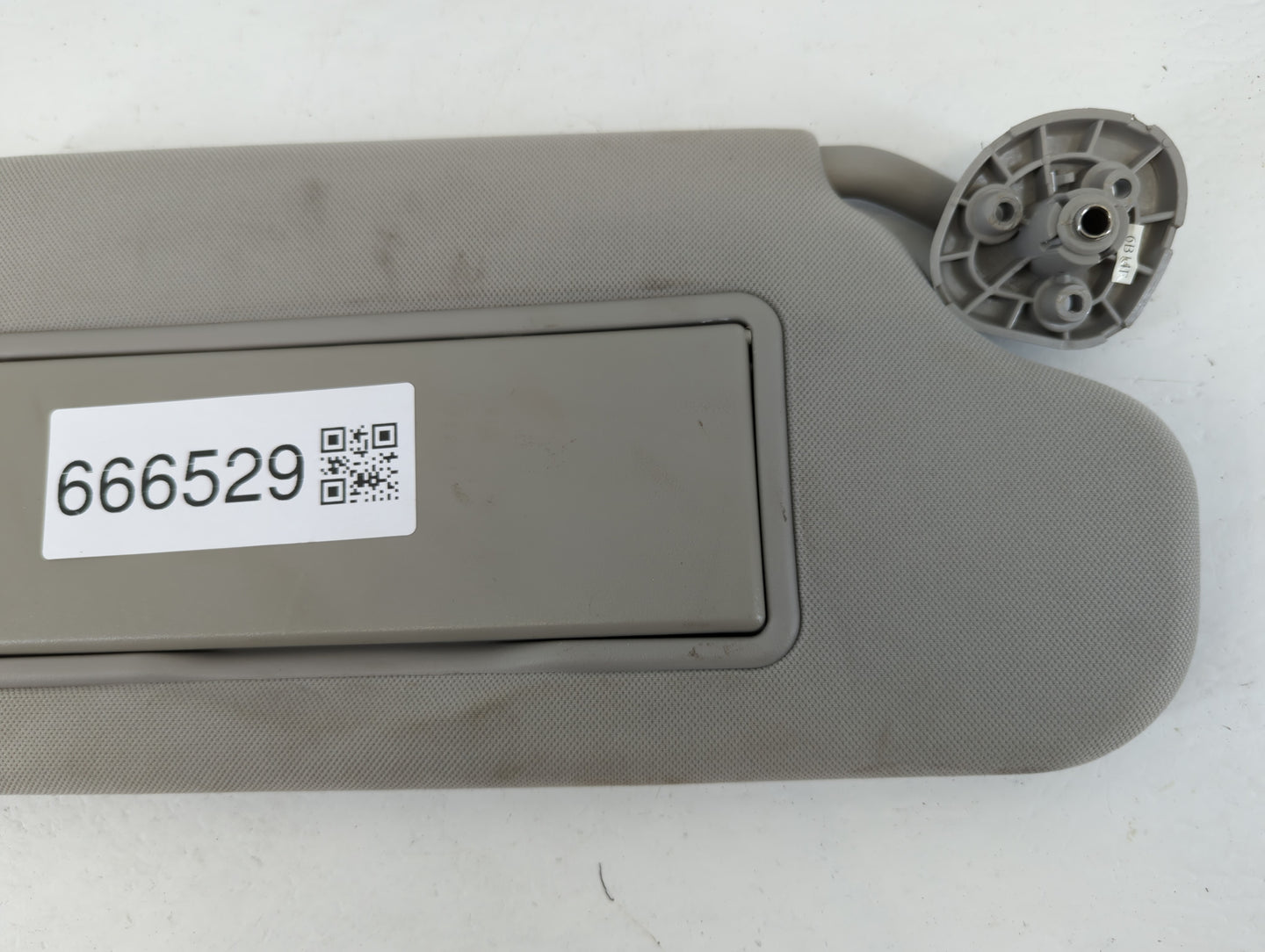 2006-2016 Chevrolet Impala Sun Visor Shade Replacement Passenger Right Mirror Fits OEM Used Auto Parts - Oemusedautoparts1.c