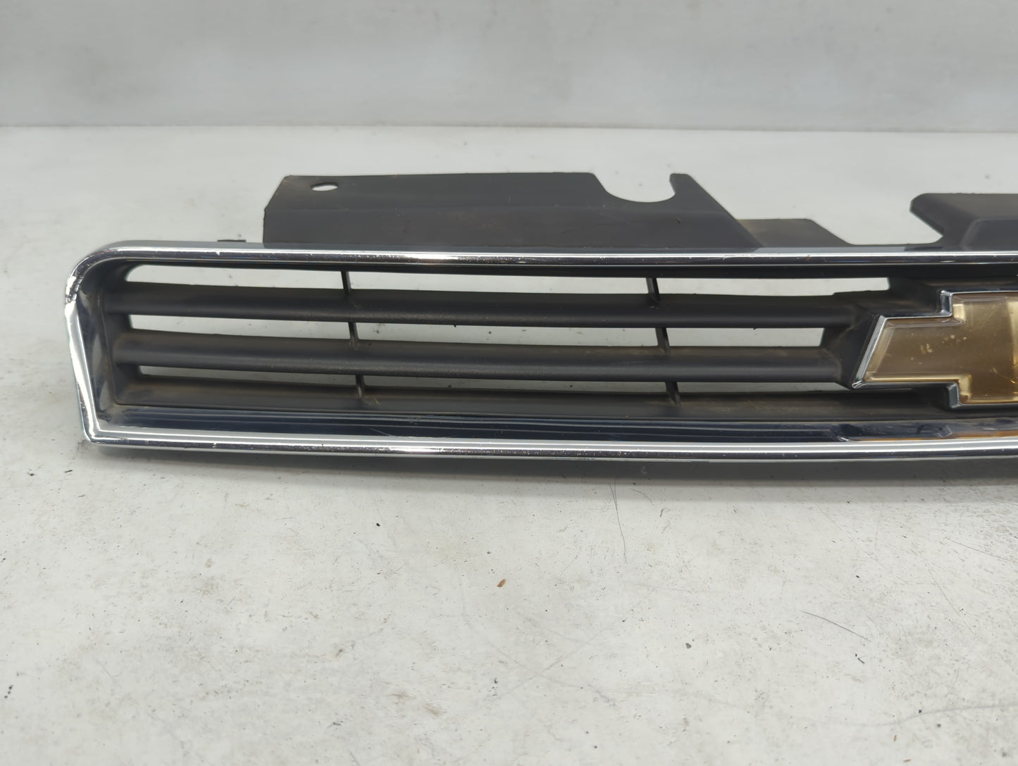 2006-2011 Chevrolet Impala Front Grille Bumper Not Included - Oemusedautoparts1.com