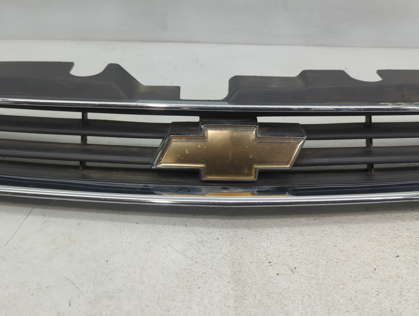 2006-2011 Chevrolet Impala Front Grille Bumper Not Included - Oemusedautoparts1.com