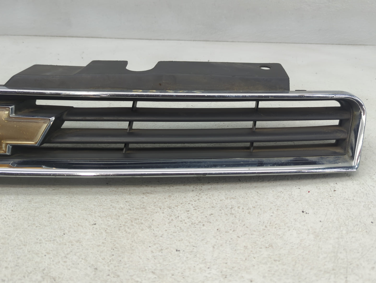 2006-2011 Chevrolet Impala Front Grille Bumper Not Included - Oemusedautoparts1.com