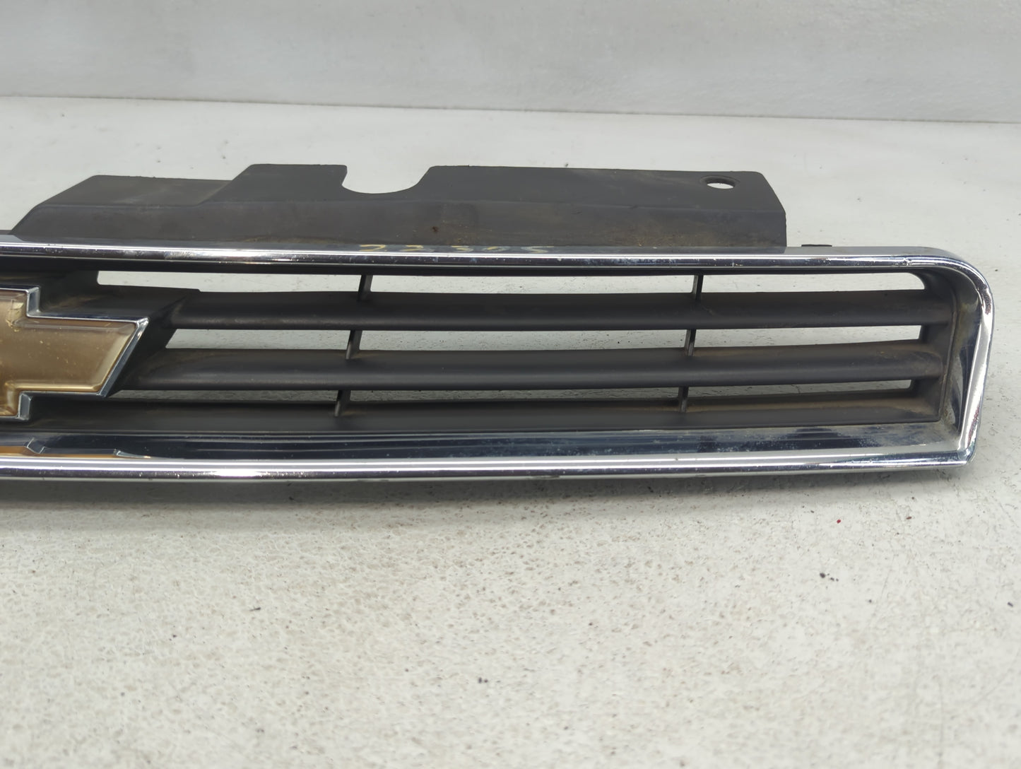 2006-2011 Chevrolet Impala Front Grille Bumper Not Included - Oemusedautoparts1.com