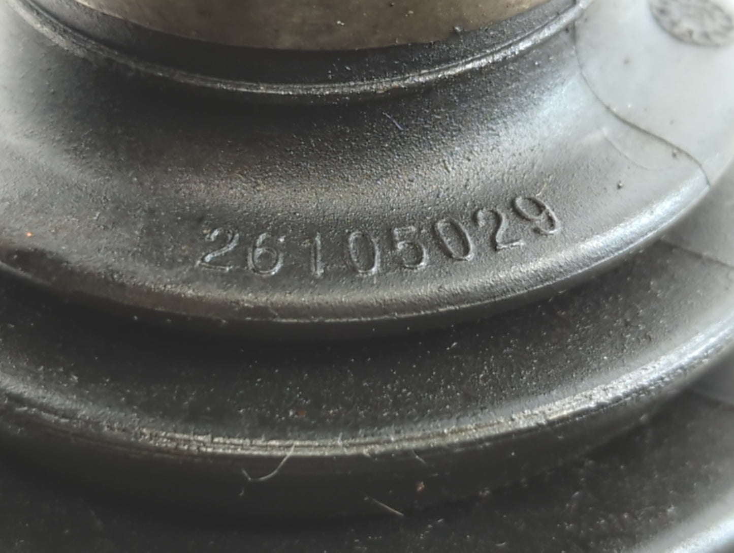 2000-2011 Chevrolet Impala Axle Shaft Front Driver Cv C/v - Oemusedautoparts1.com