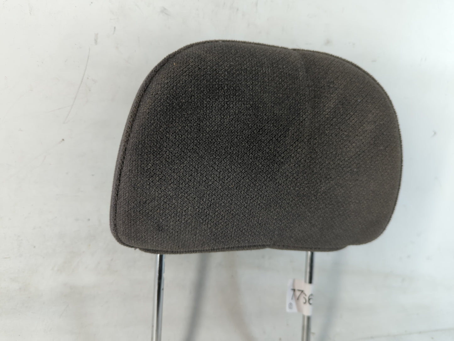 2006-2008 Chevrolet Impala Headrest Head Rest Front Driver Passenger Seat Fits Fits 2006 2007 2008 OEM Used Auto Parts - Oem