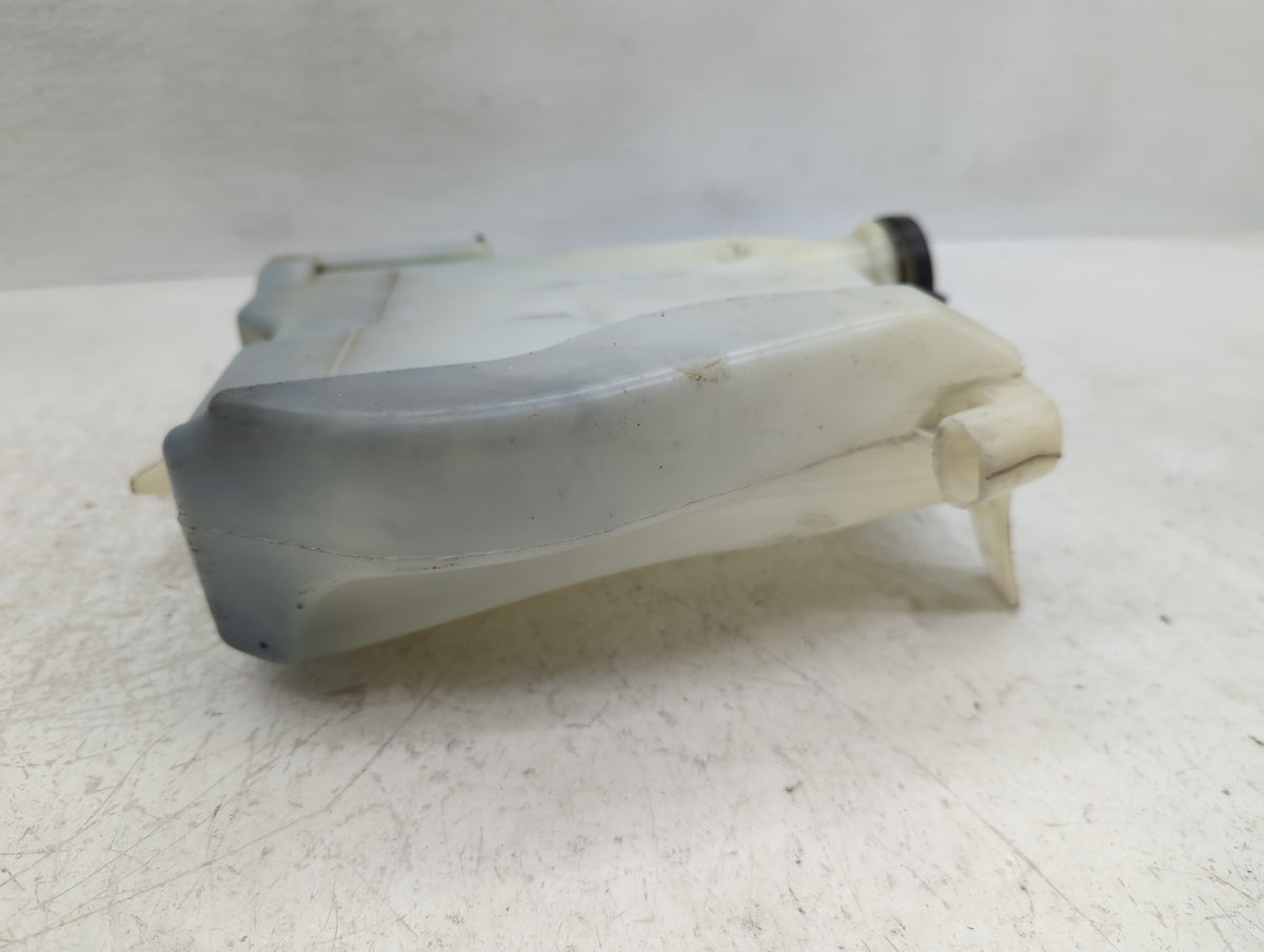 2006 Chevrolet Impala Radiator Coolant Overflow Expansion Tank Bottle 863473 - Oemusedautoparts1.com