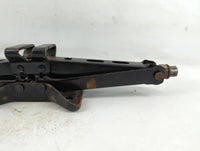 2007 Chevrolet Impala Spare Scissor Car Jack 886753 - Oemusedautoparts1.com