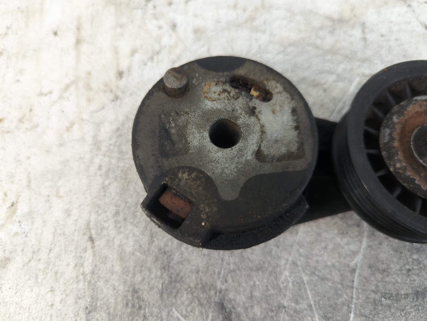 2007 Chevrolet Impala  Belt Tensioner - Oemusedautoparts1.com