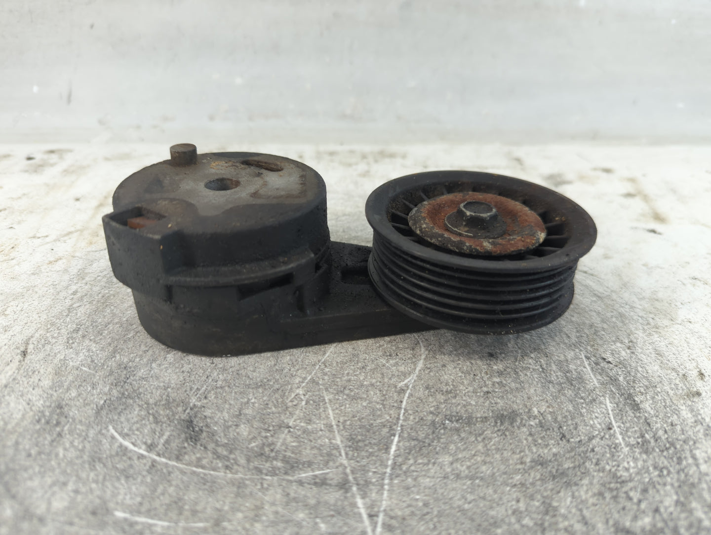 2007 Chevrolet Impala  Belt Tensioner - Oemusedautoparts1.com