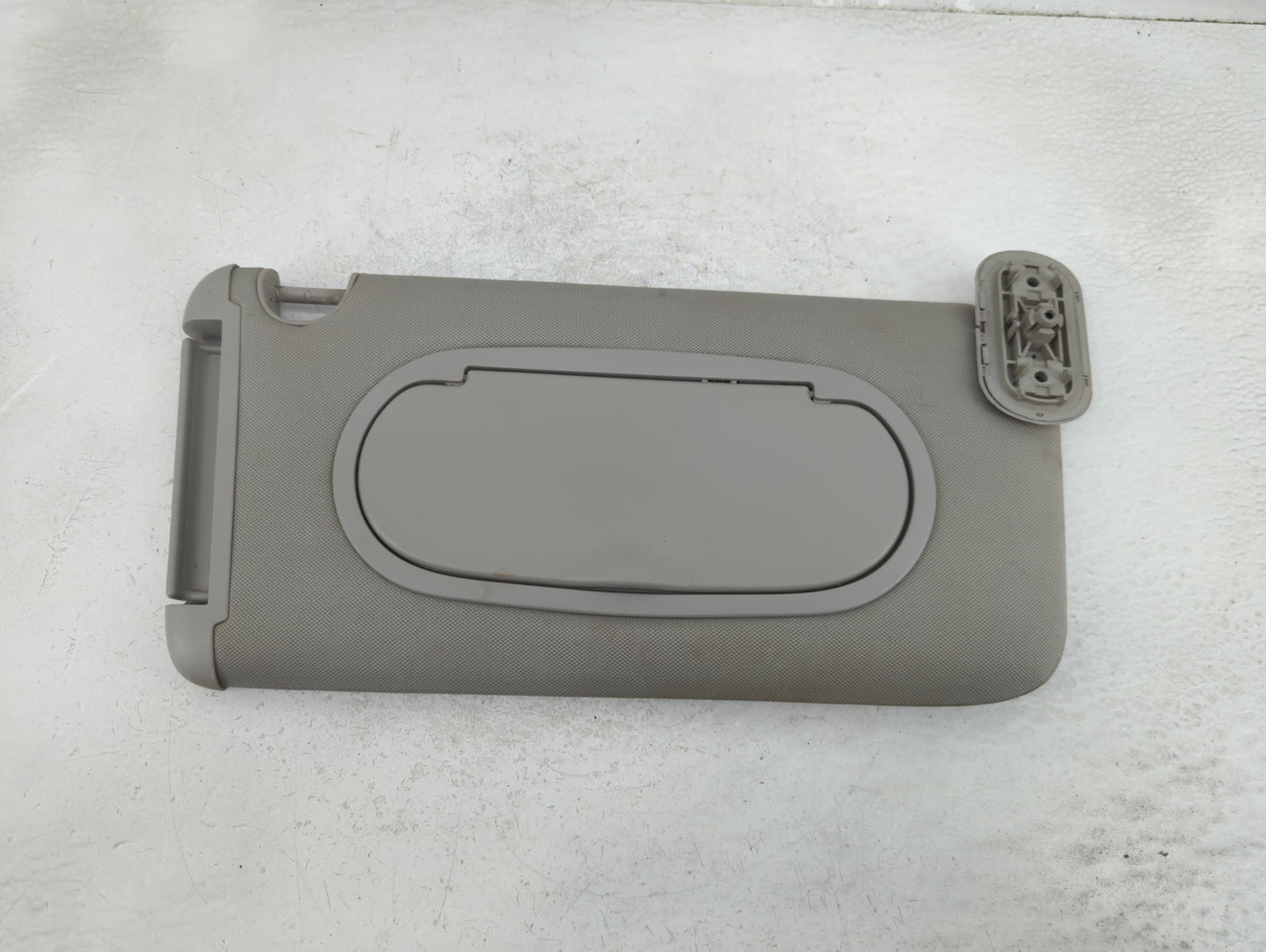 2006-2008 Chevrolet Malibu Sun Visor Shade Replacement Passenger Right Mirror Fits Fits 2005 2006 2007 2008 2009 2010 OEM Us