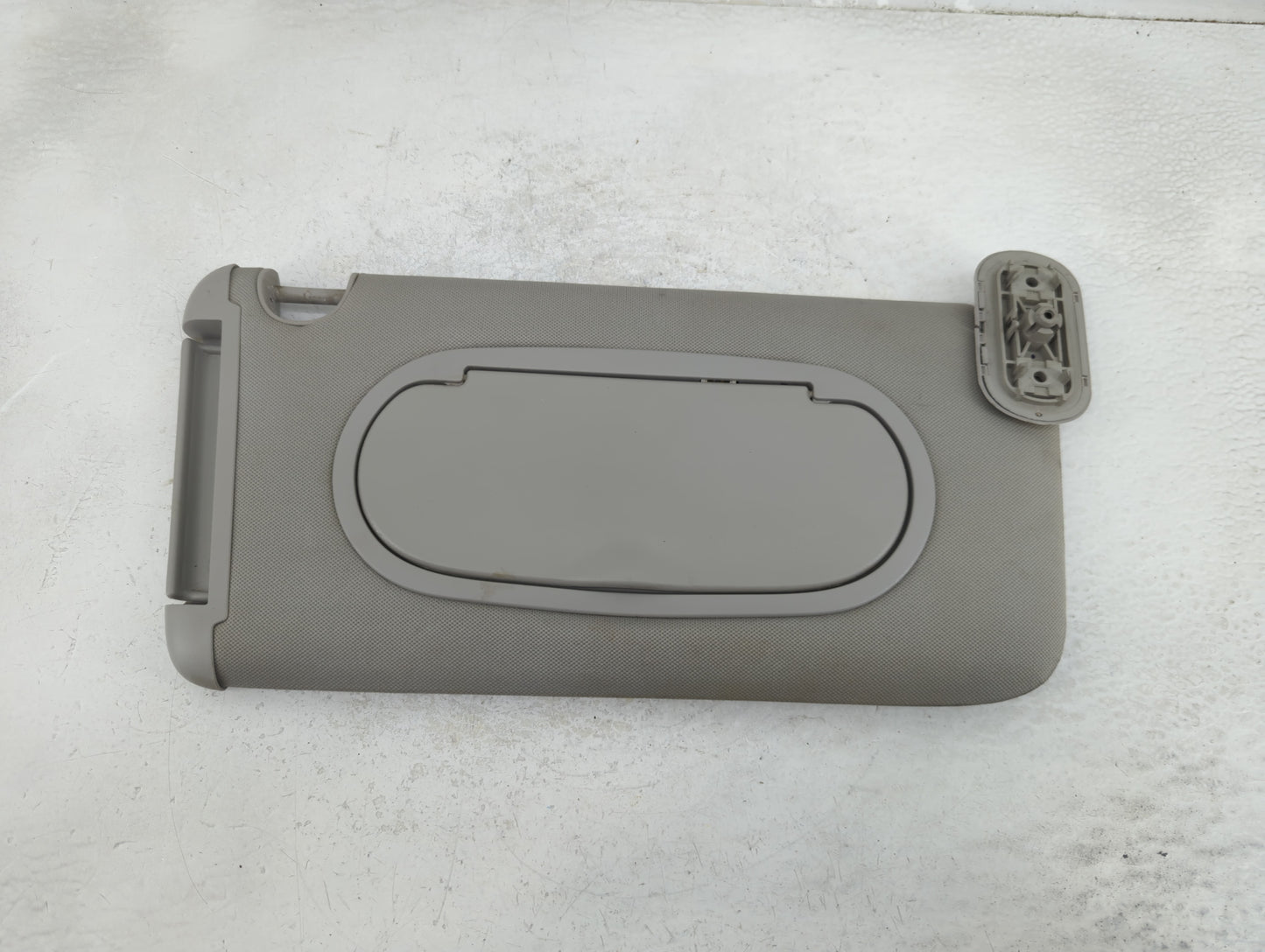 2006-2008 Chevrolet Malibu Sun Visor Shade Replacement Passenger Right Mirror Fits Fits 2005 2006 2007 2008 2009 2010 OEM Us