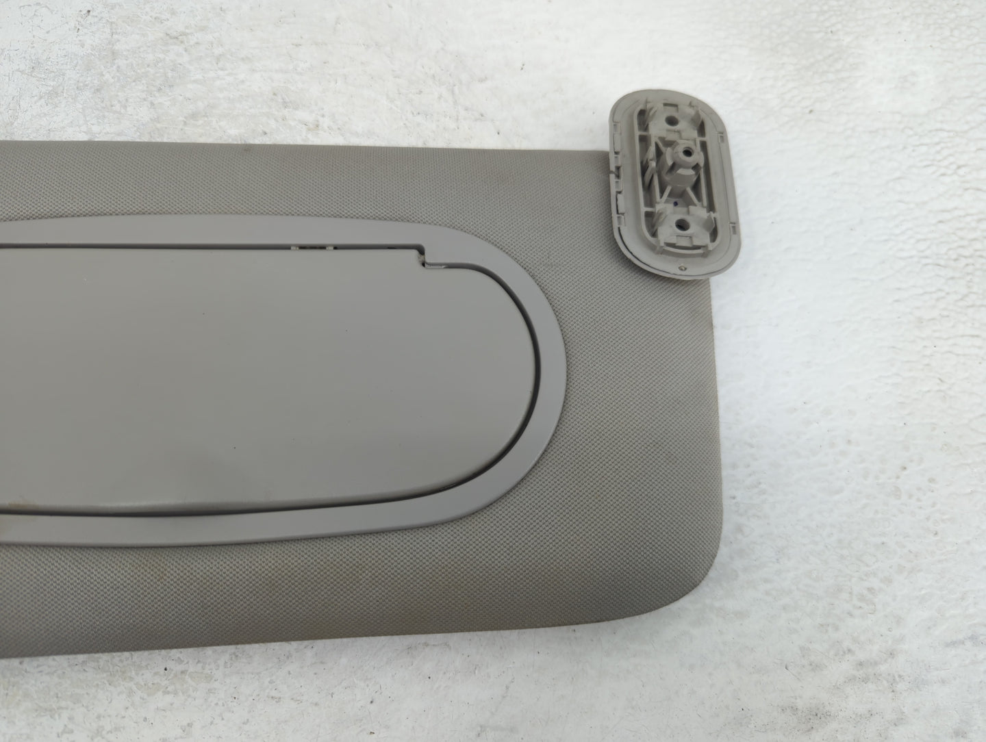 2006-2008 Chevrolet Malibu Sun Visor Shade Replacement Passenger Right Mirror Fits Fits 2005 2006 2007 2008 2009 2010 OEM Us