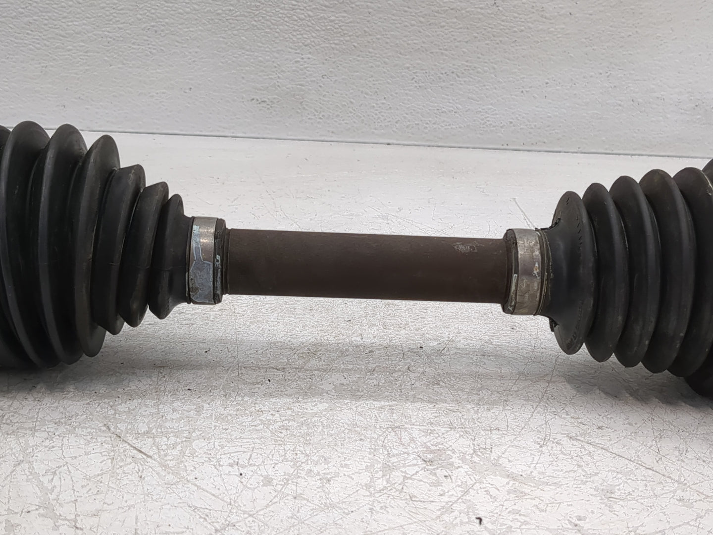 2006-2010 Chevrolet Malibu Axle Shaft Front Driver Cv C/v - Oemusedautoparts1.com