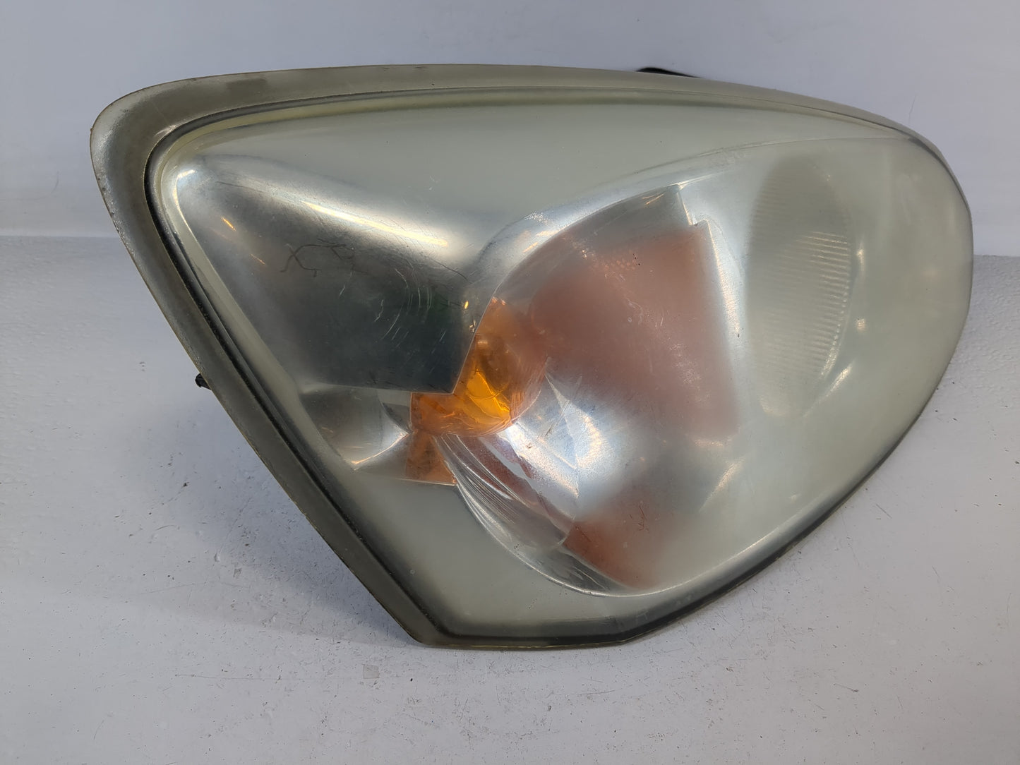 2004-2008 Chevrolet Malibu Passenger Right Oem Head Light Headlight Lamp - Oemusedautoparts1.com