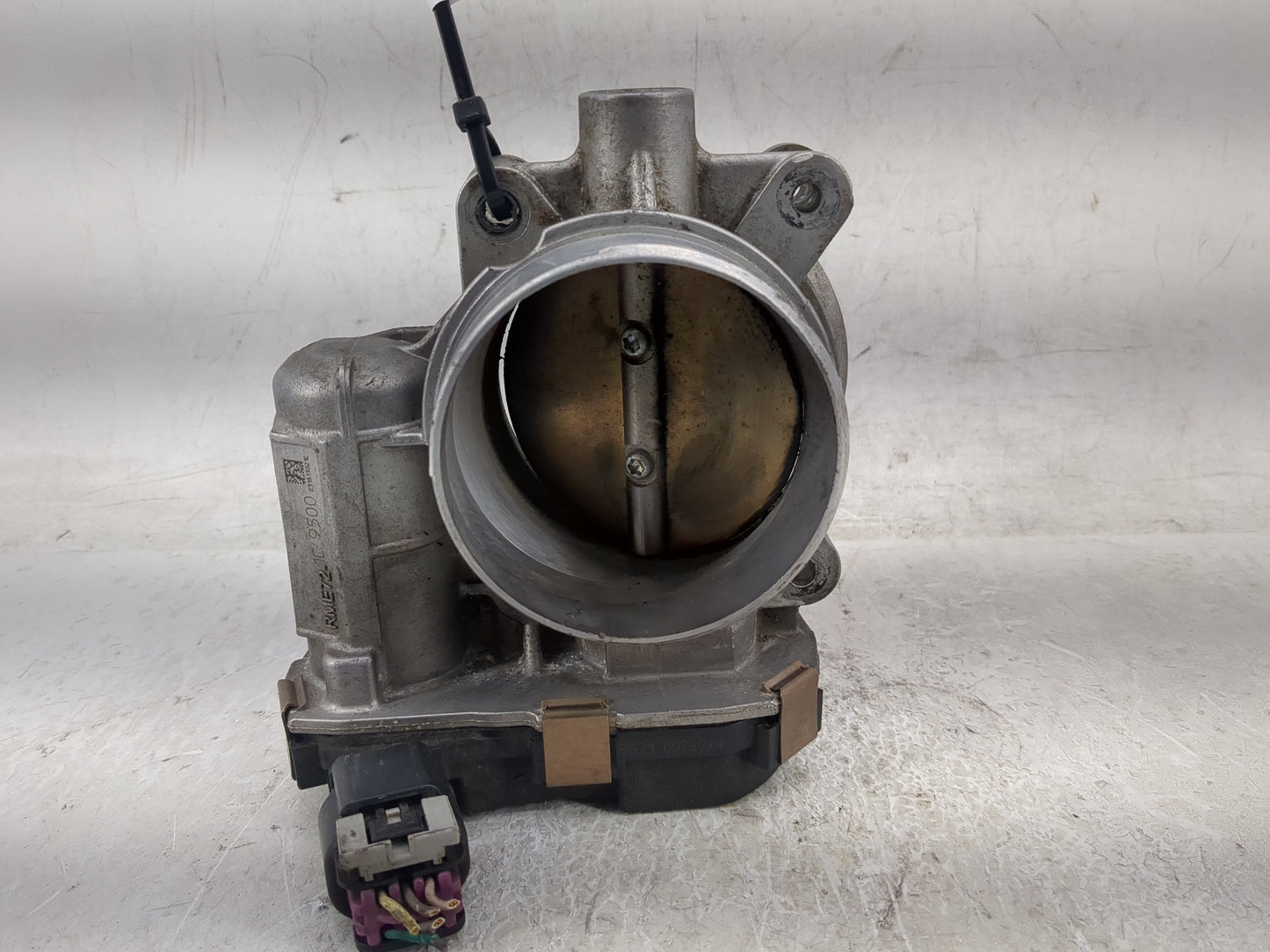 2006-2010 Chevrolet Malibu Throttle Body P/N:RME721C 9500 Fits Fits 2006 2007 2008 2009 2010 2011 OEM Used Auto Parts - Oemu