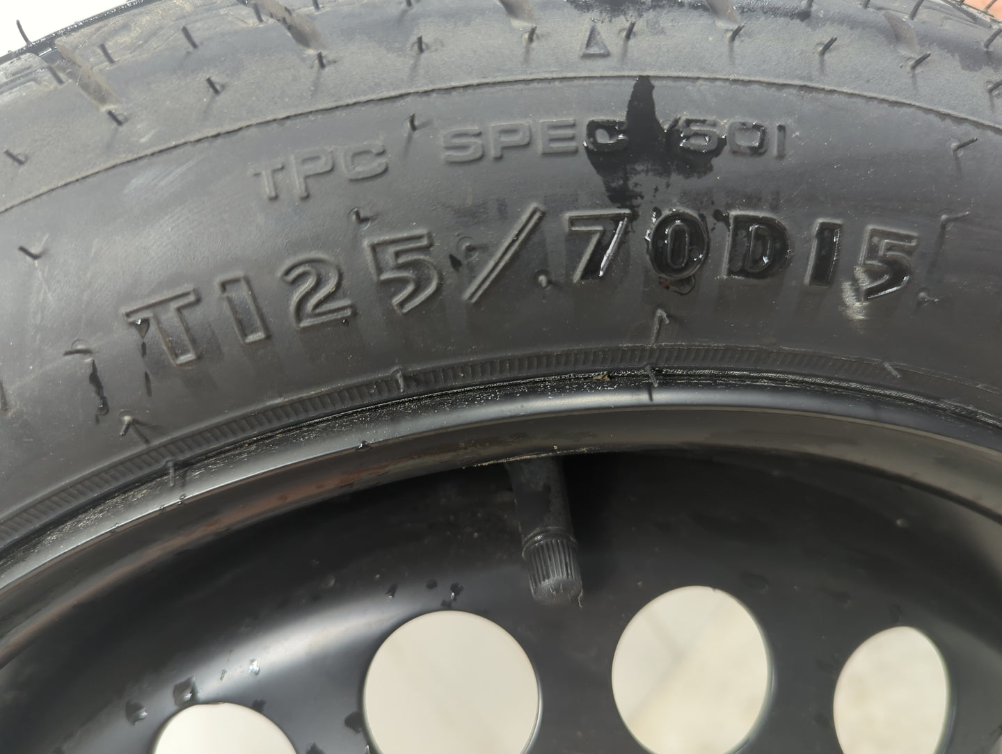 2007 Chevrolet Malibu Spare Donut Tire Wheel Rim Oem - Oemusedautoparts1.com