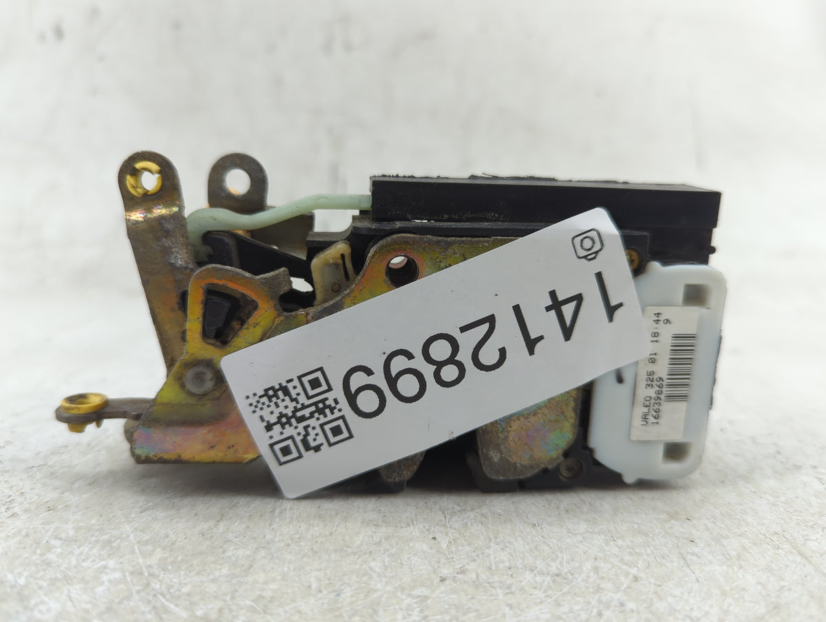 2007 Chevrolet Malibu Left Driver Seat Belt Rear Retractor - Oemusedautoparts1.com