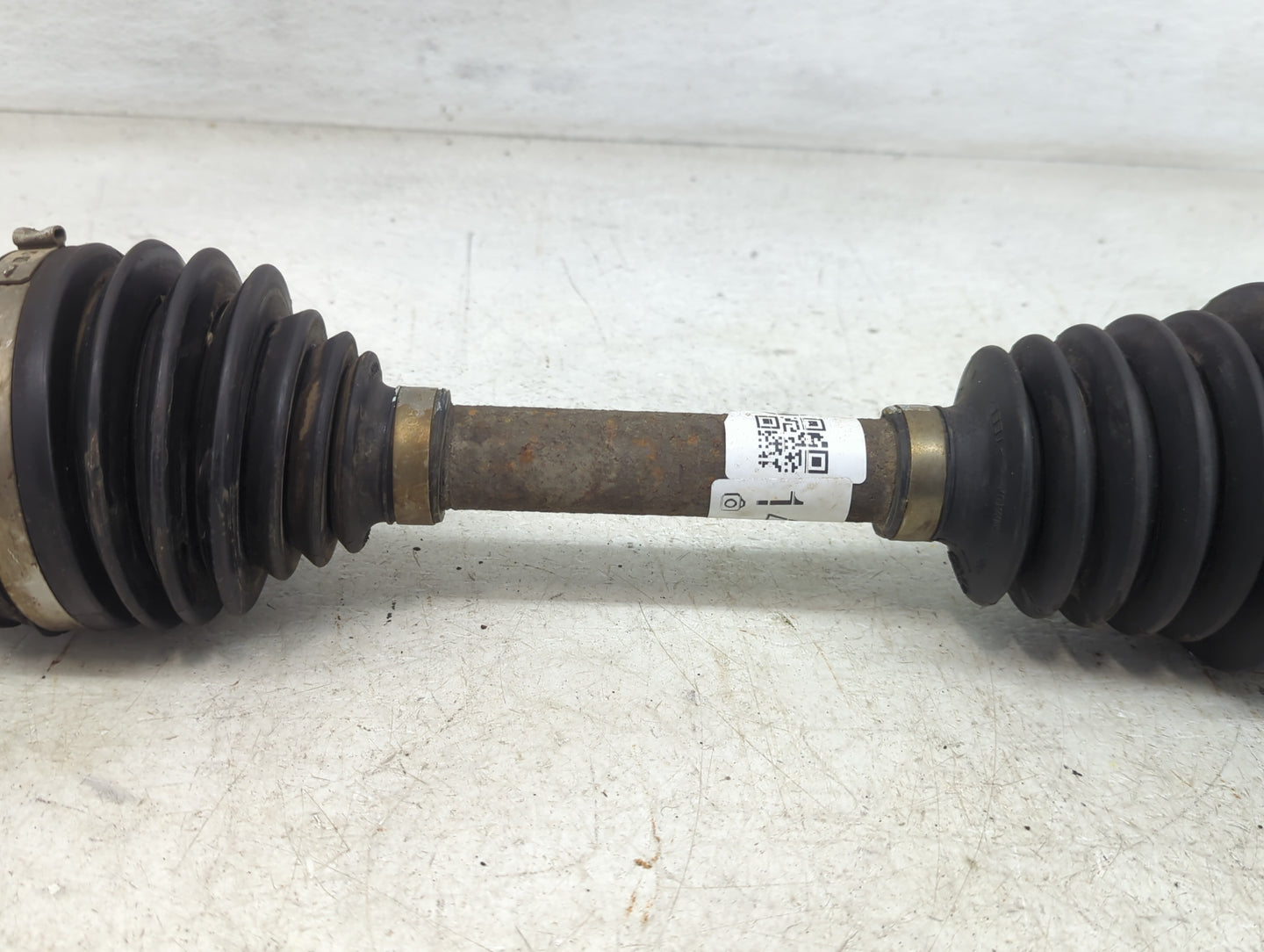 2006-2010 Chevrolet Malibu Axle Shaft Front Driver Cv C/v - Oemusedautoparts1.com