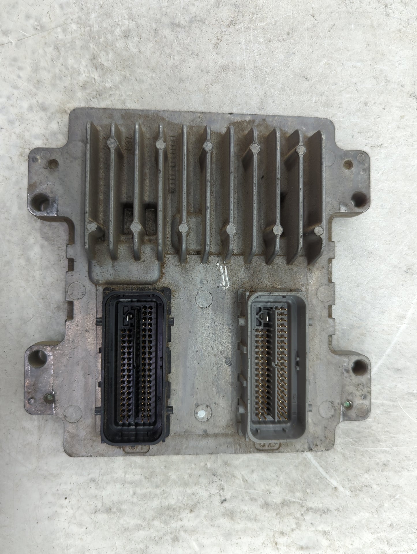 2007-2012 Chevrolet Malibu PCM Engine Control Computer ECU ECM PCU OEM P/N:1261549 12635902 Fits OEM Used Auto Parts - Oemus