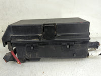 2007-2008 Chevrolet Malibu Fusebox Fuse Box Panel Relay Module P/N:13517831 Fits Fits 2007 2008 OEM Used Auto Parts - Oemuse