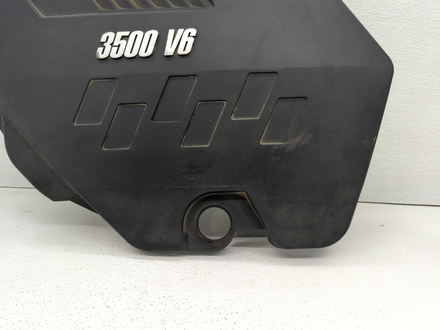 2007 Chevrolet Malibu Engine Cover - Oemusedautoparts1.com