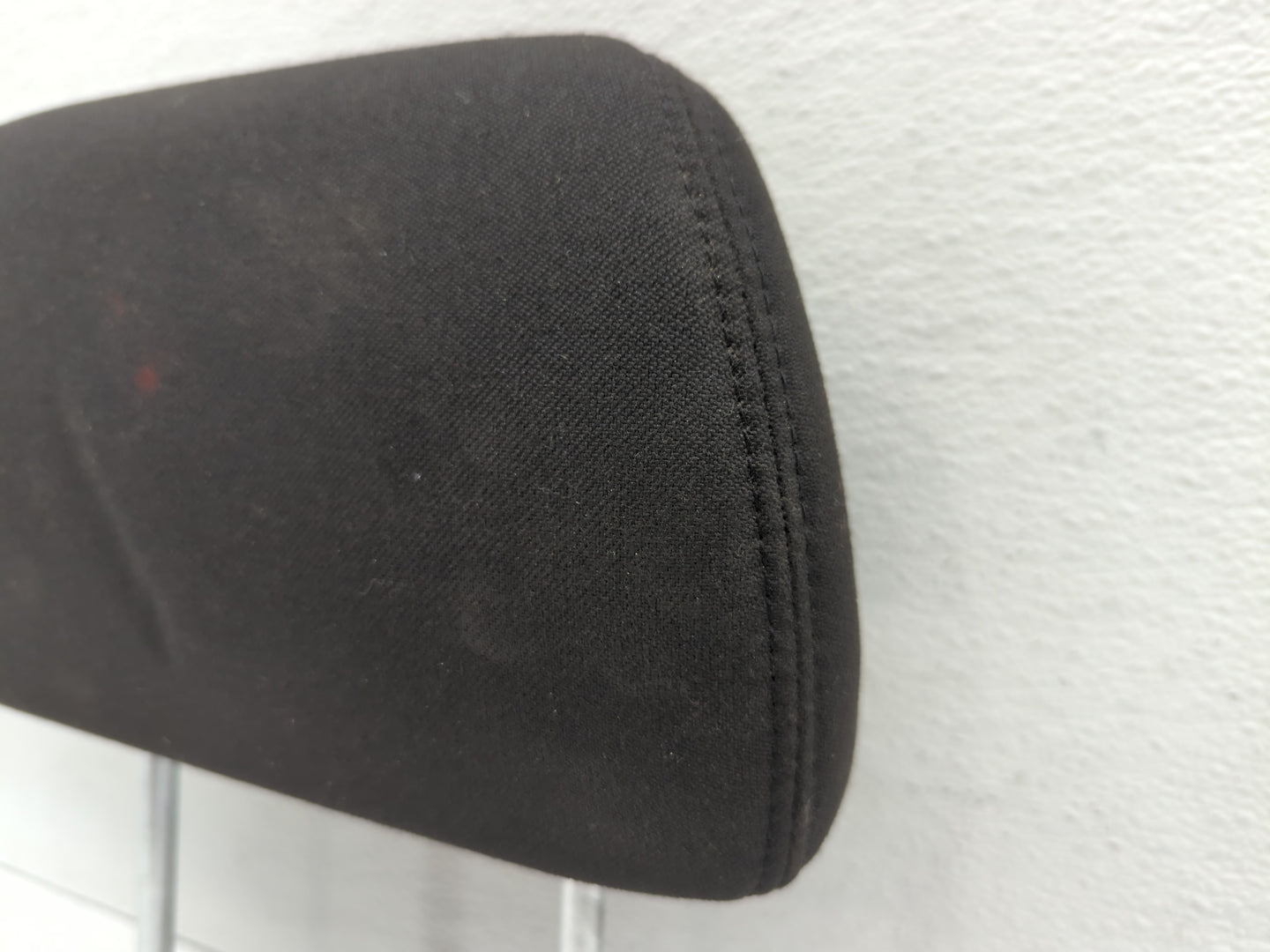 2007 Chevrolet Malibu Headrest Head Rest Front Driver Passenger Seat Fits OEM Used Auto Parts - Oemusedautoparts1.com