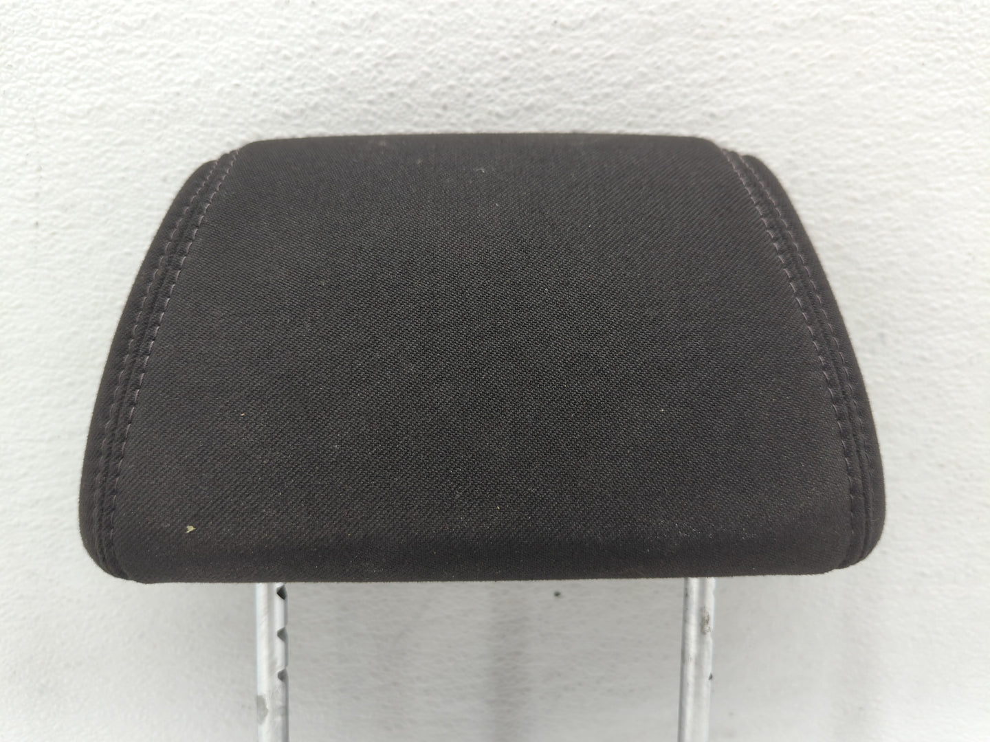 2007 Chevrolet Malibu Headrest Head Rest Front Driver Passenger Seat Fits OEM Used Auto Parts - Oemusedautoparts1.com