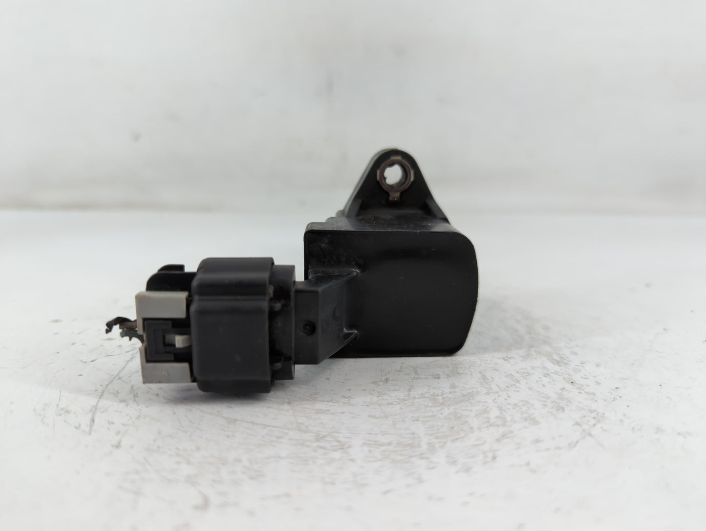 2004-2010 Chevrolet Malibu Ignition Coil Igniter Pack - Oemusedautoparts1.com