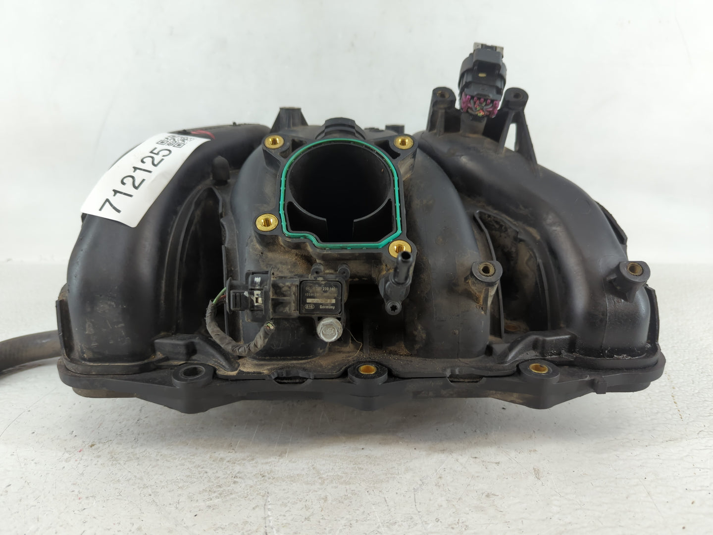 2007-2008 Chevrolet Malibu Air Intake Manifold Fits Fits 2007 2008 OEM Used Auto Parts - Oemusedautoparts1.com