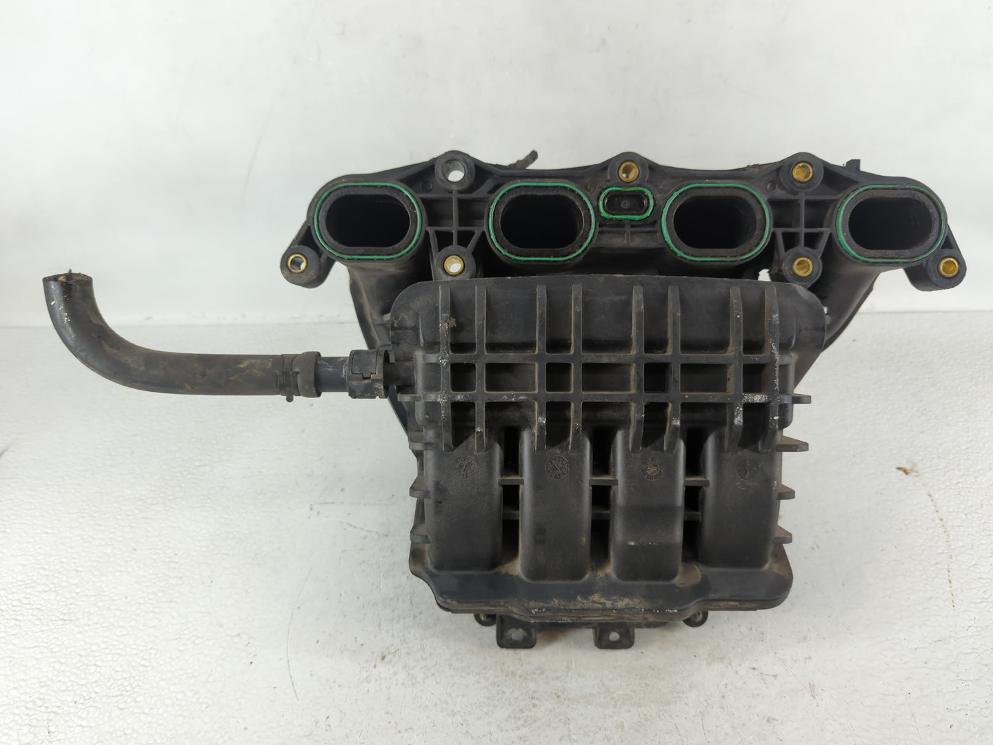 2007-2008 Chevrolet Malibu Air Intake Manifold Fits Fits 2007 2008 OEM Used Auto Parts - Oemusedautoparts1.com