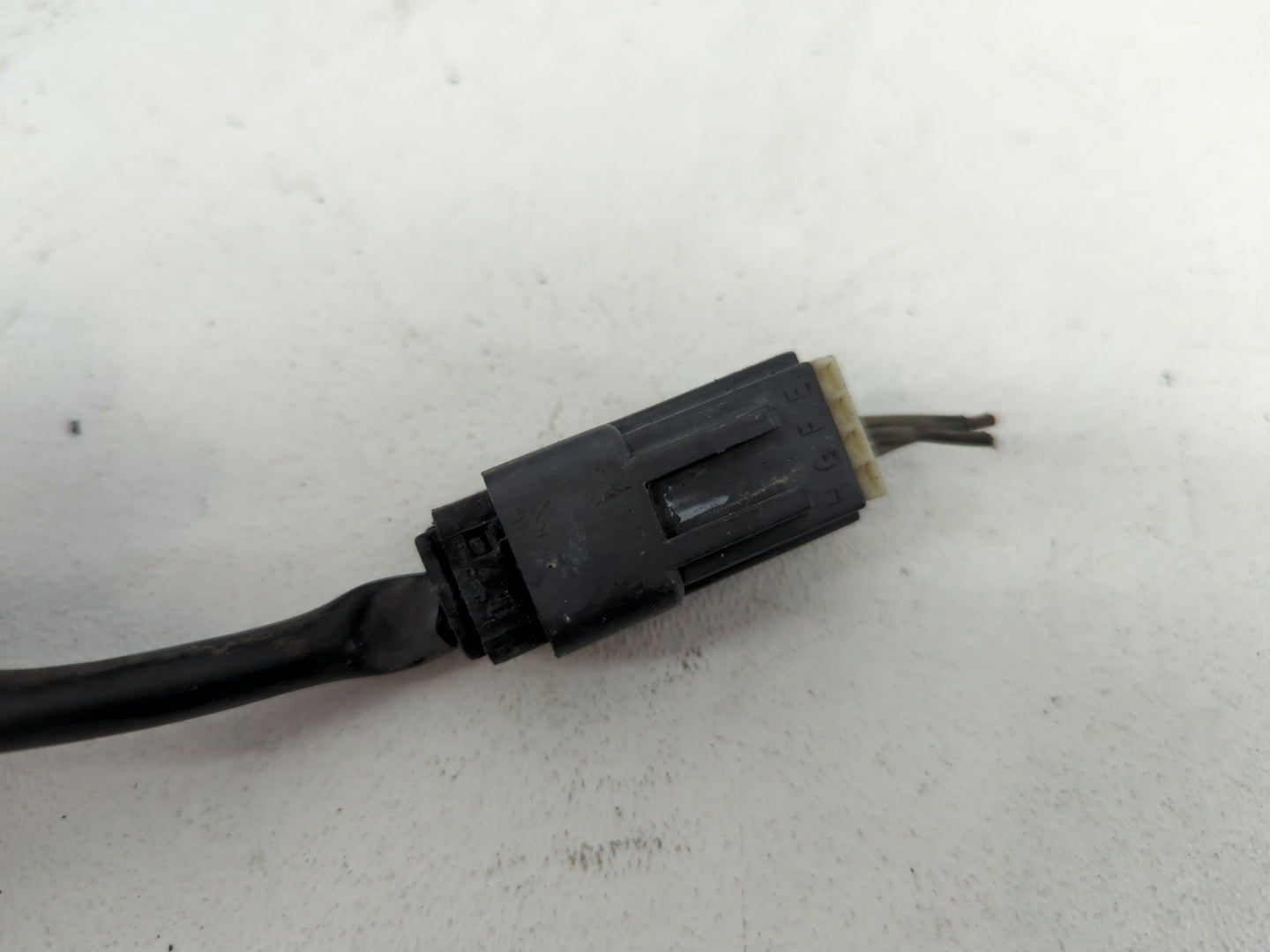 2004-2008 Chevrolet Malibu Driver Side View Mirror - Left Door Mirror OEM Used - Oemusedautoparts1.com