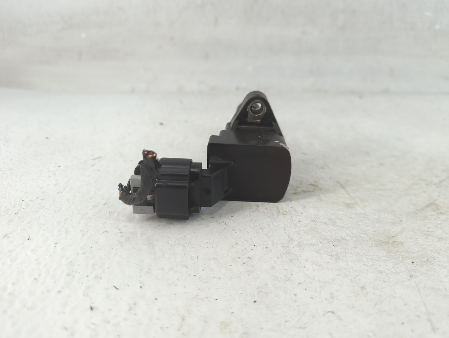 2004-2010 Chevrolet Malibu Ignition Coil Igniter Pack - Oemusedautoparts1.com