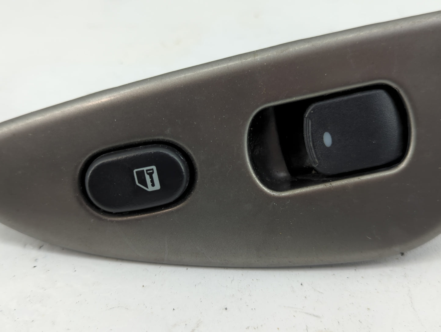 2007 Chevrolet Malibu Master Power Window Switch Replacement Driver Side Left P/N:22626532 Fits OEM Used Auto Parts - Oemuse