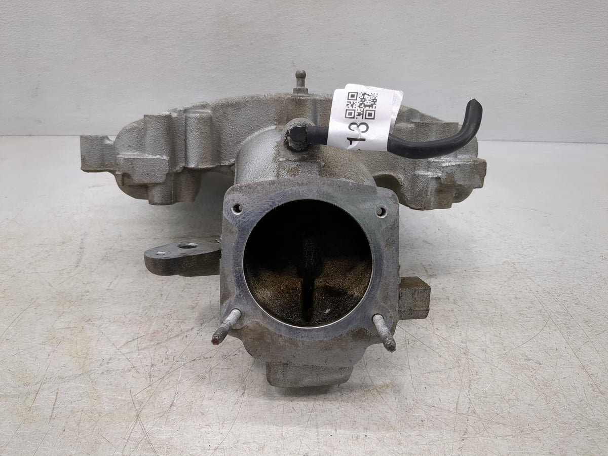 2006-2007 Chevrolet Monte Carlo Air Intake Manifold P/N:12508057 Fits Fits 2006 2007 2008 2009 2010 2011 OEM Used Auto Parts