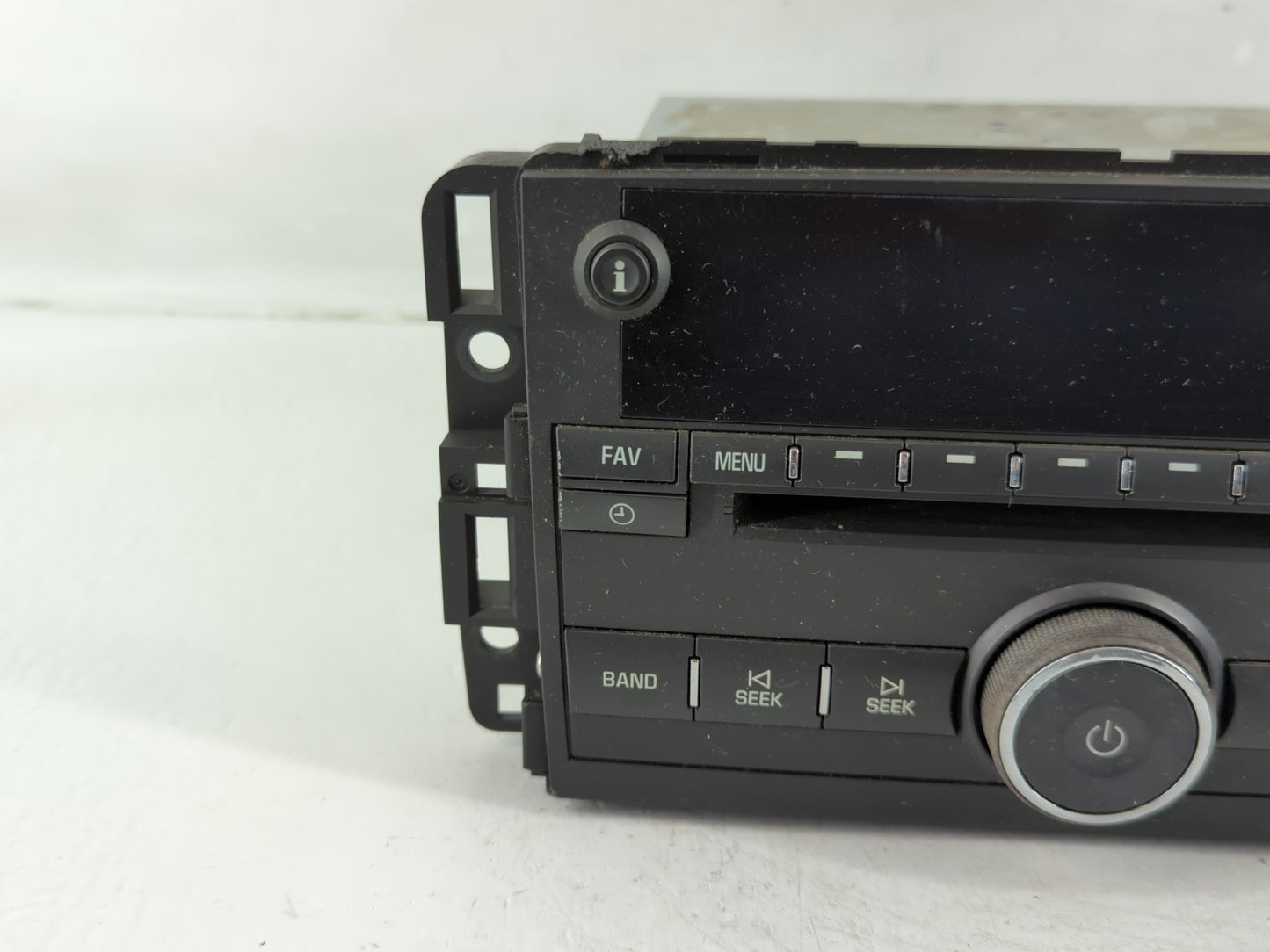 2007 Chevrolet Monte Carlo Radio AM FM Cd Player Receiver Replacement P/N:15850678 Fits Fits 2008 OEM Used Auto Parts - Oemu