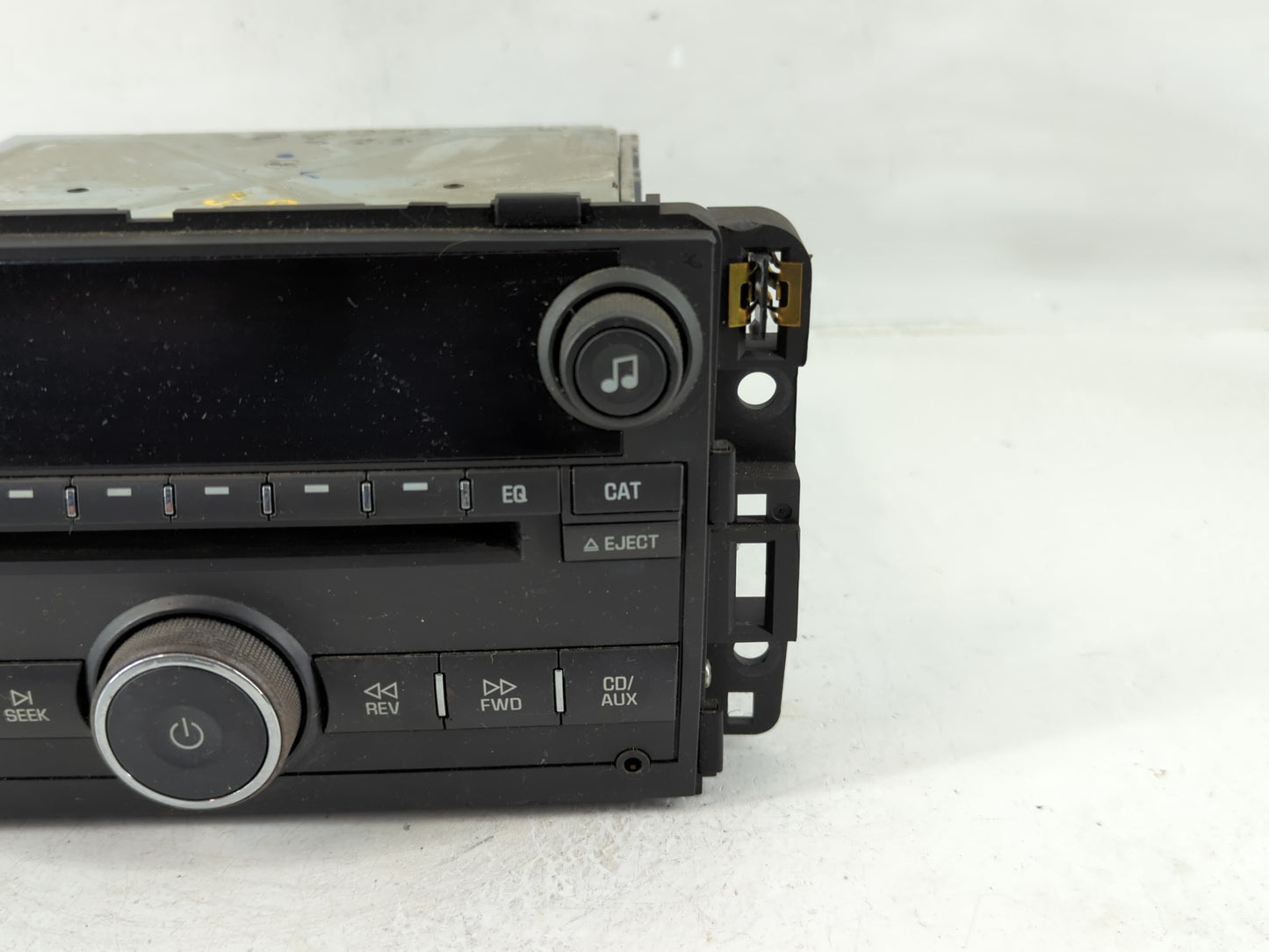 2007 Chevrolet Monte Carlo Radio AM FM Cd Player Receiver Replacement P/N:15850678 Fits Fits 2008 OEM Used Auto Parts - Oemu