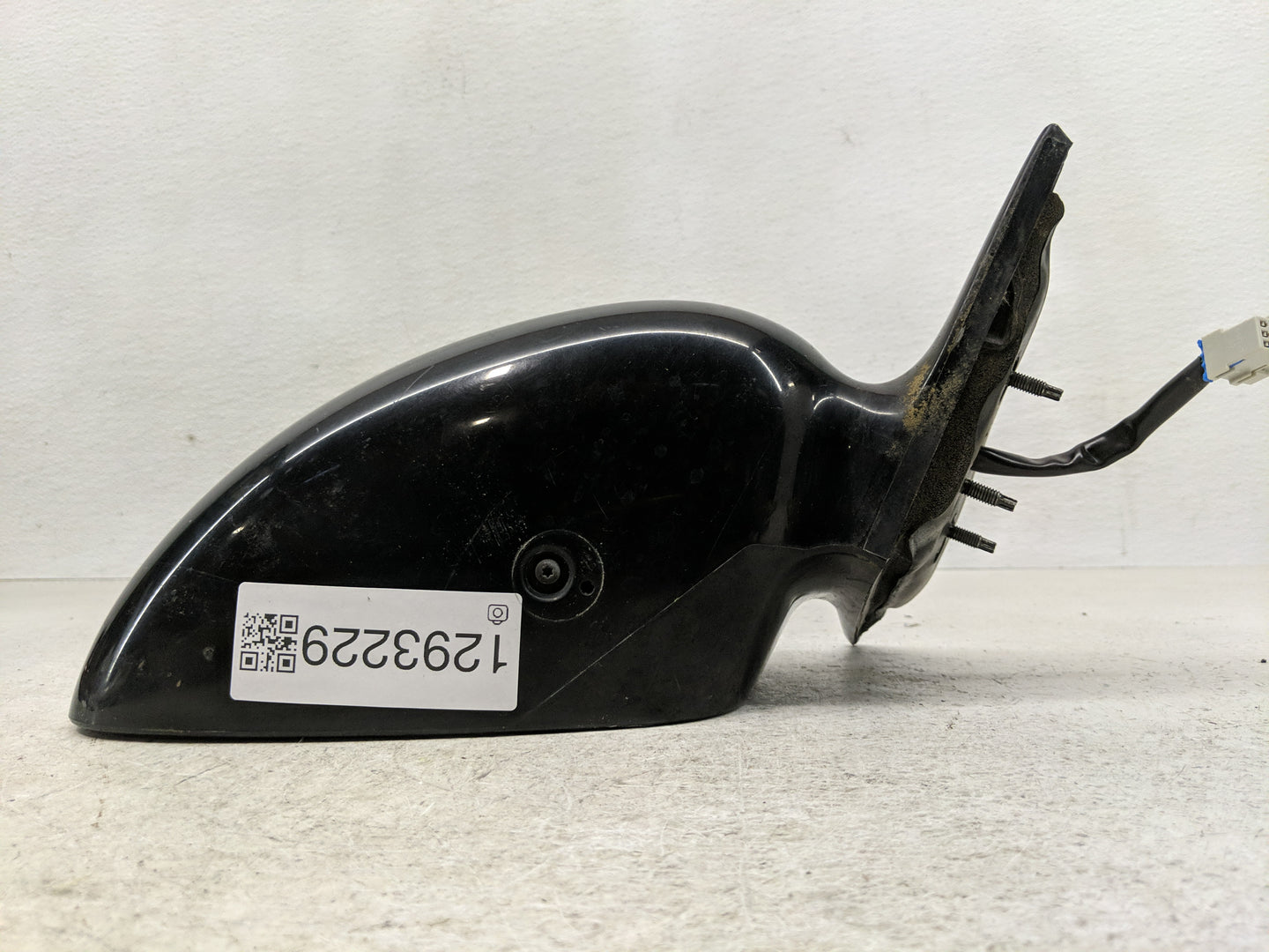 2004-2007 Chevrolet Monte Carlo Passenger Side View Mirror - Right Door Mirror OEM Used - Oemusedautoparts1.com