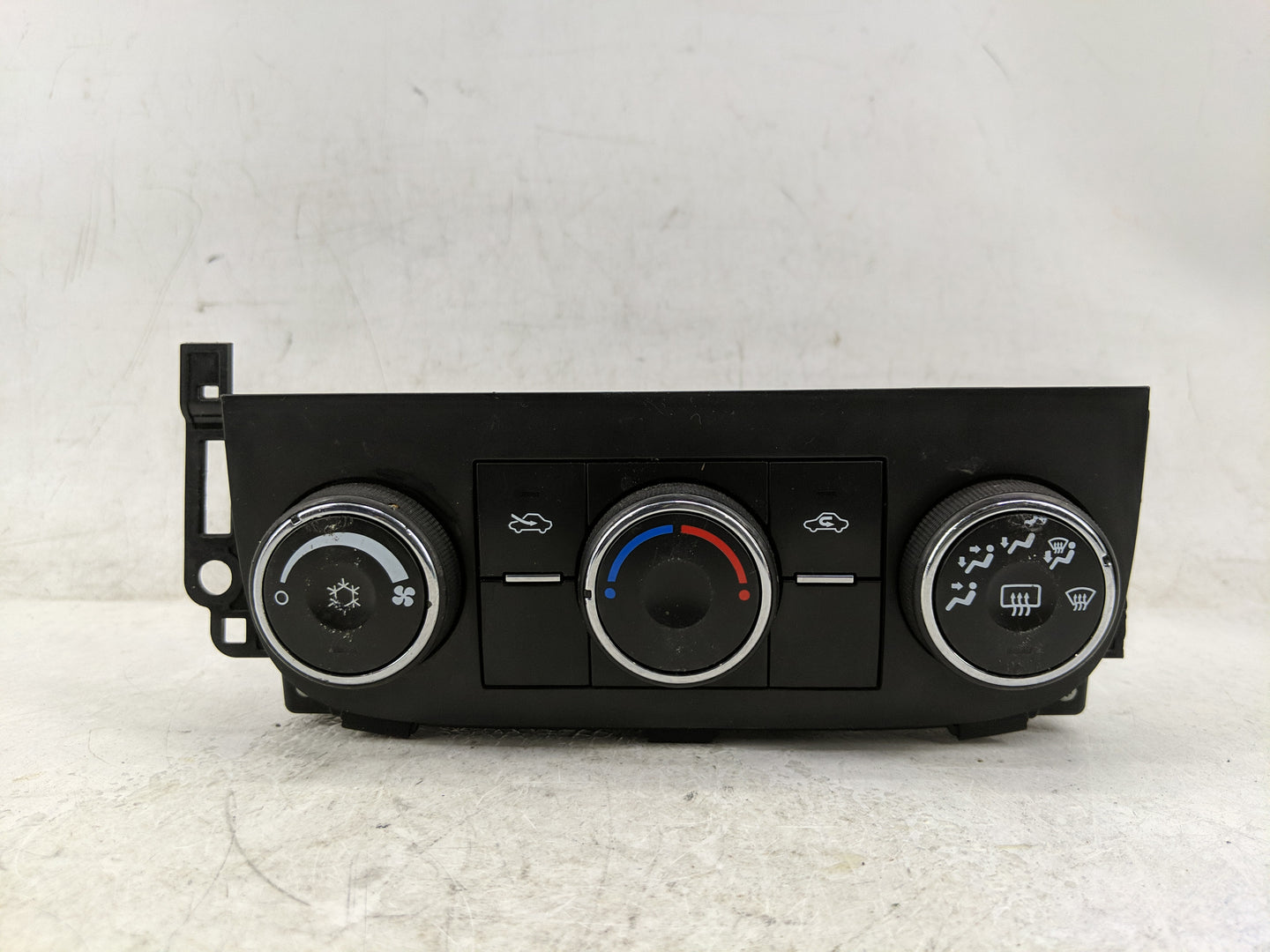 2006-2007 Chevrolet Monte Carlo Climate Control Module Temperature AC/Heater Replacement Fits Fits 2006 2007 2008 2009 2010 