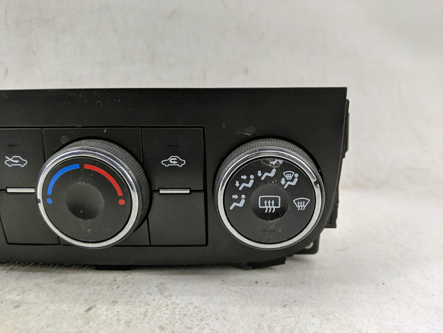 2006-2007 Chevrolet Monte Carlo Climate Control Module Temperature AC/Heater Replacement Fits Fits 2006 2007 2008 2009 2010 