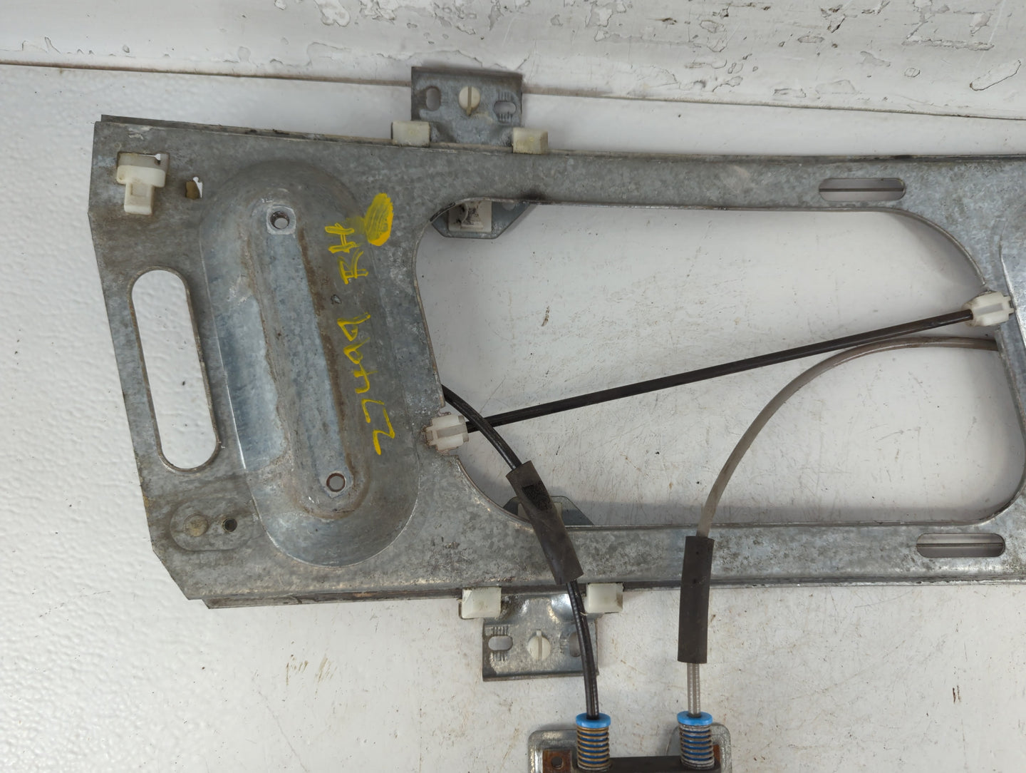 2007 Chevrolet Monte Carlo Driver Front Left Power Window Motor - Oemusedautoparts1.com