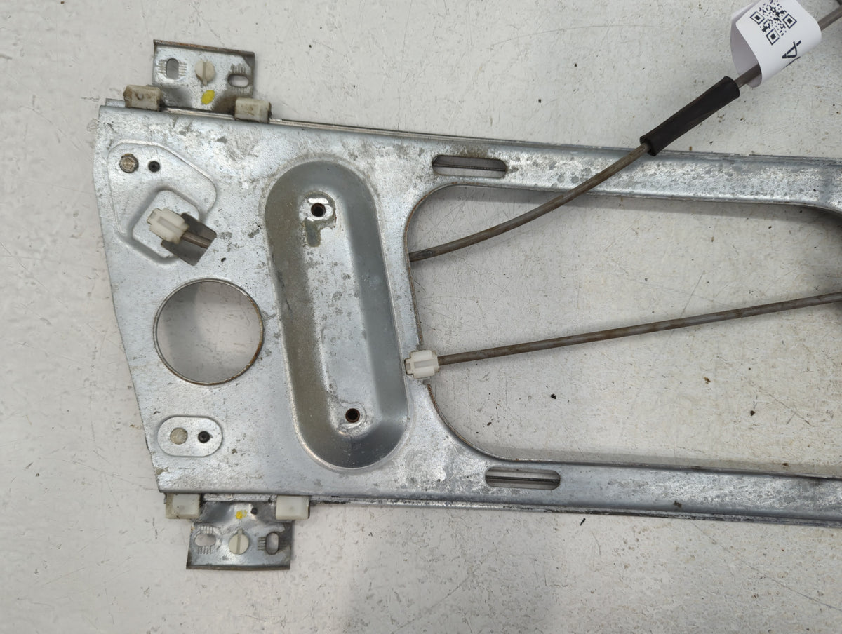 2000-2007 Chevrolet Monte Carlo Used Window Regulator Passenger Front 778094 - Oemusedautoparts1.com