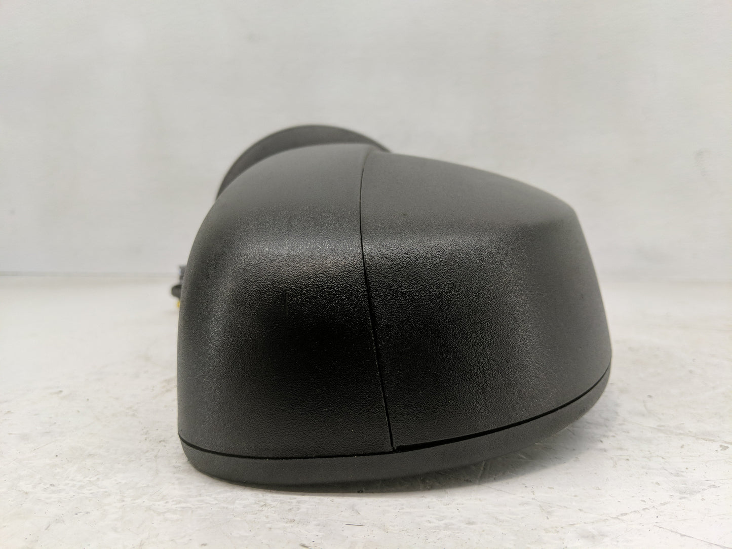 2007 Chevrolet Silverado Driver Side View Mirror - Left Door Mirror OEM Used - Oemusedautoparts1.com