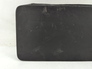 2005-2007 Chevrolet Silverado Air Bag Passenger Right Dashboard OEM P/N:15852398 Fits Fits 2005 2006 2007 OEM Used Auto Parts