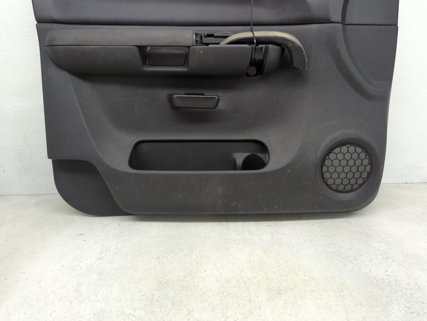 2007 Chevrolet Silverado Front Left Driver Interior Door Panel Trim - Oemusedautoparts1.com