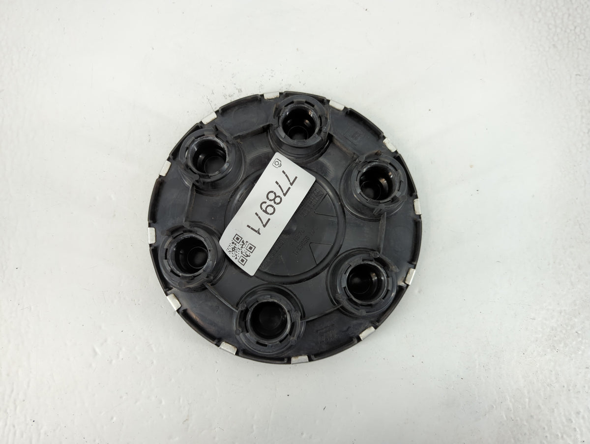 2007 Chevrolet Silverado Center Cap Oem - Oemusedautoparts1.com