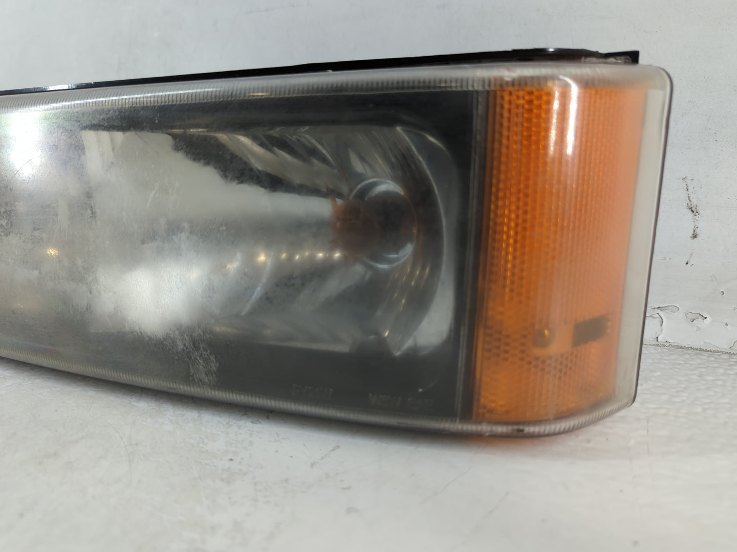 2007 Chevrolet Silverado Driver Left Oem Front Light Lamp - Oemusedautoparts1.com